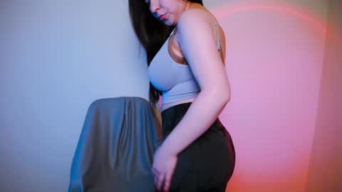 Snapshot of nanafey chatting on 17, 1, 2025 your candy online show from 17, 1, 2025