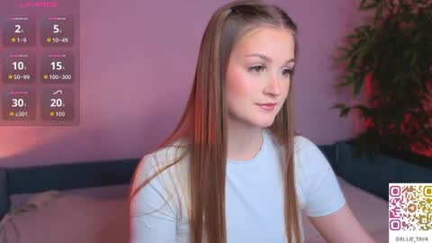 Snapshot of nanami_v02 chatting on 20, 6, 2026 Maeve online show from 20, 6, 2026