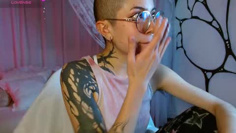 Alma  Maria online show from 18, 12, 2025