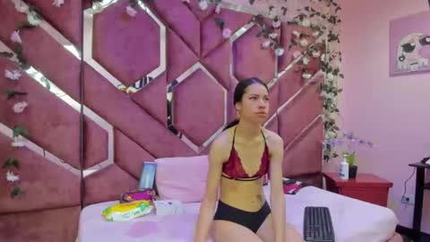 nanis james15 online show from 2, 5, 2026