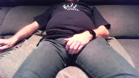 nano22968832 online show from 21, 12, 2025