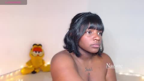 Nao.... model Independiente online show from 3, 2, 2026