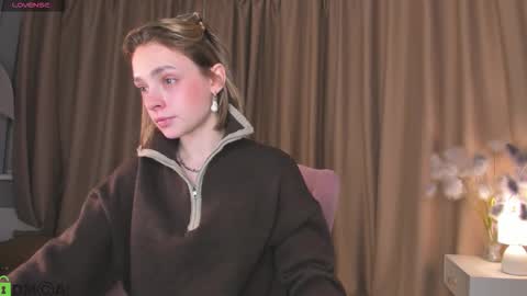 Naomi online show from 12, 10, 2025