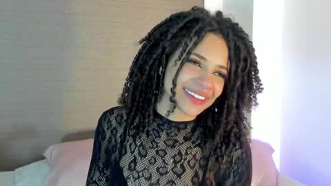 naomidawson online show from 21, 9, 2025