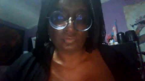 Naomi online show from 14, 10, 2025