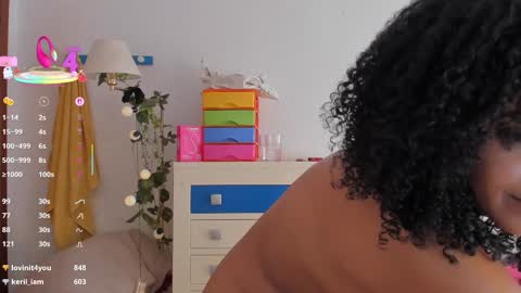 Snapshot of naomigarcia chatting on 17, 2, 2025 Naomi  online show from 17, 2, 2025