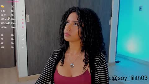 Snapshot of naomigarcia chatting on 20, 10, 2025 Naomi  online show from 20, 10, 2025