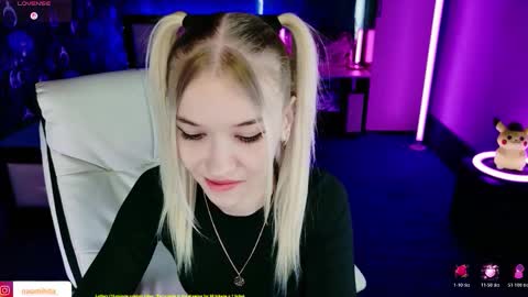 naomihita online show from 5, 3, 2026