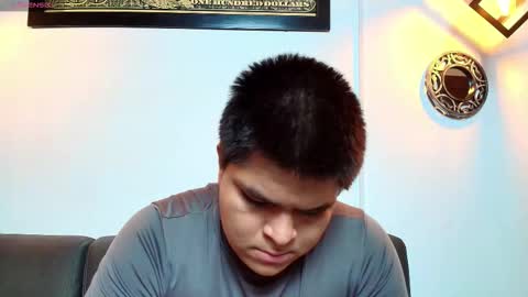 Naomi Campbel online show from 4, 2, 2026