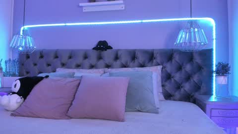 Naomi online show from 11, 1, 2025