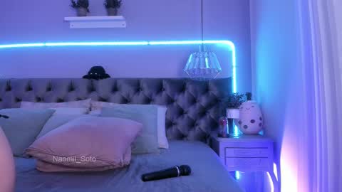 Naomi online show from 24, 2, 2025