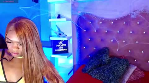 naomii_storm online show from 24, 10, 2025
