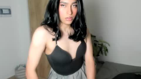 Naomi Moore online show from 2, 8, 2026