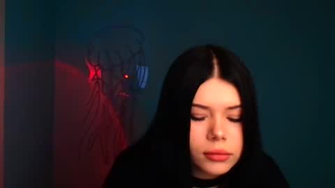 Naomi online show from 25, 9, 2025