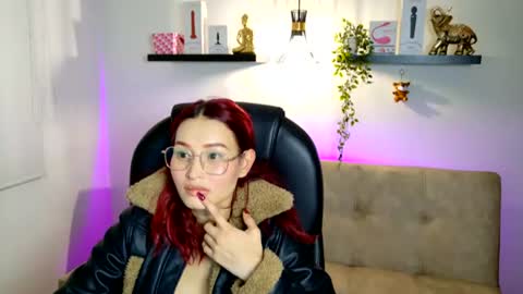 Naomy Stanley online show from 23, 7, 2026
