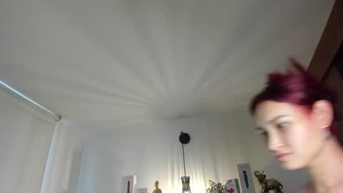 Naomy Stanley online show from 4, 8, 2026