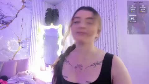 Naomy  online show from 6, 8, 2026