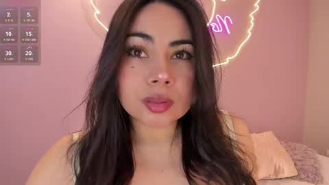 Naomy  online show from 2, 5, 2026