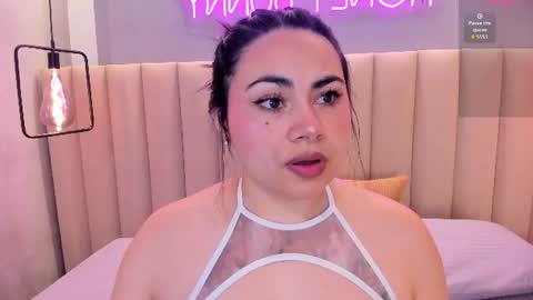 Naomy  online show from 30, 6, 2026