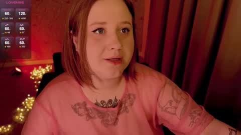 Snapshot of naomyreyyy chatting on 21, 12, 2025 Naomy Rey online show from 21, 12, 2025