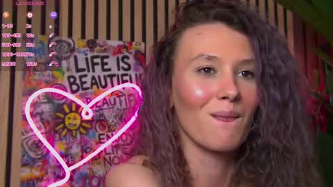 Snapshot of narinmeov chatting on 8, 3, 2026 Narin online show from 8, 3, 2026