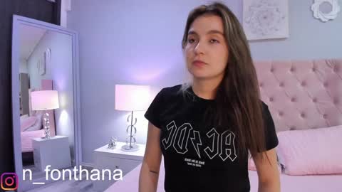 Nashly Fontana online show from 21, 1, 2025