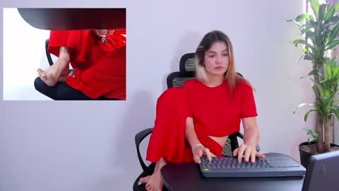 Snapshot of nashlyfontanna chatting on 4, 6, 2026 Nashly Fontana online show from 4, 6, 2026