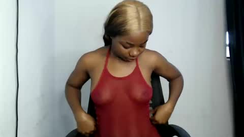 Snapshot of nasty_juicy22 chatting on 4, 7, 2026 adie online show from 4, 7, 2026