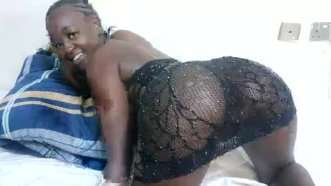 Snapshot of nastyafrika chatting on 2, 7, 2026 Marie online show from 2, 7, 2026