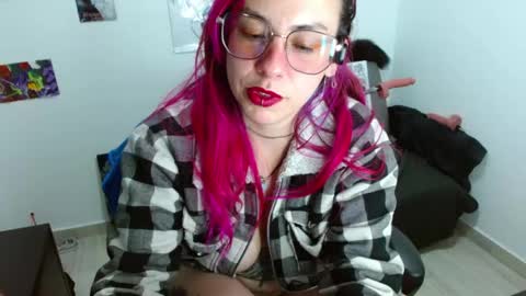 Nat online show from 21, 4, 2026