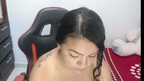 Nata Ramirez online show from 25, 6, 2026