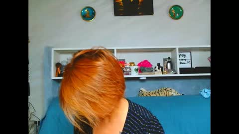 Snapshot of natali3855 chatting on 2, 10, 2025 Natali online show from 2, 10, 2025