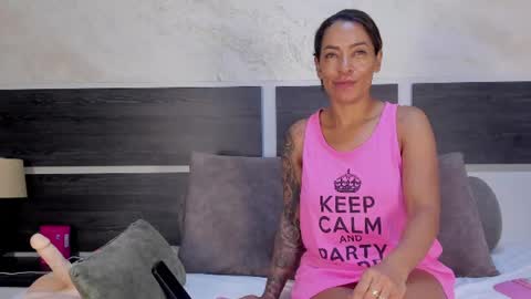 Snapshot of natalia_cruzz chatting on 14, 7, 2026 Nata online show from 14, 7, 2026