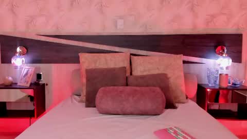 Snapshot of natalia_cruzz chatting on 5, 8, 2026 Nata online show from 5, 8, 2026