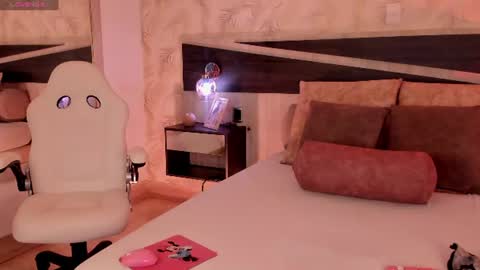 Snapshot of natalia_cruzz chatting on 6, 8, 2026 Nata online show from 6, 8, 2026