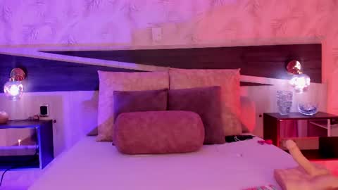 Snapshot of natalia_cruzz chatting on 7, 8, 2026 Nata online show from 7, 8, 2026