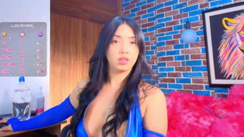 Natalia Kiss online show from 28, 1, 2025