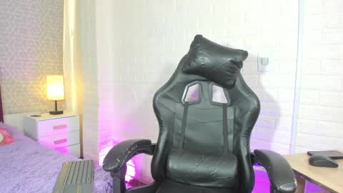 Natalia Kiss online show from 24, 4, 2026
