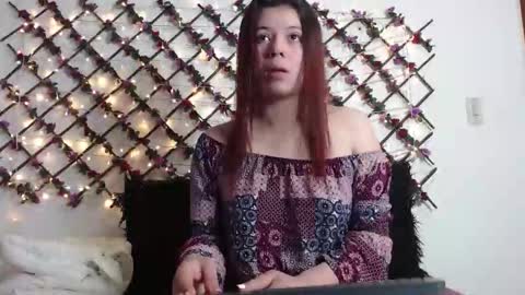 Snapshot of natalia_walker chatting on 13, 1, 2026 Natalia Walker online show from 13, 1, 2026