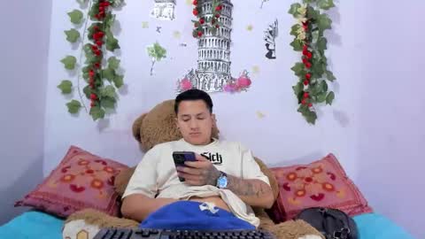 nataliaandjulliam online show from 16, 9, 2025