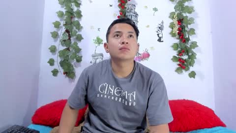 nataliaandjulliam online show from 11, 1, 2026