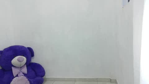 nataliavela online show from 17, 5, 2026