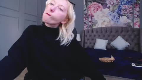 Natalie online show from 25, 2, 2025