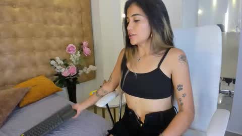   online show from 6, 2, 2026