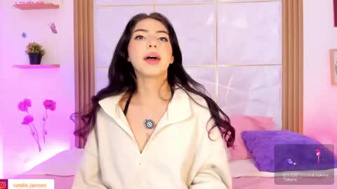 Snapshot of natalie_jaensen chatting on 16, 5, 2026 online show from 16, 5, 2026