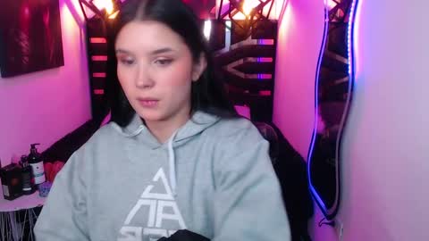 natalie  online show from 2, 5, 2026