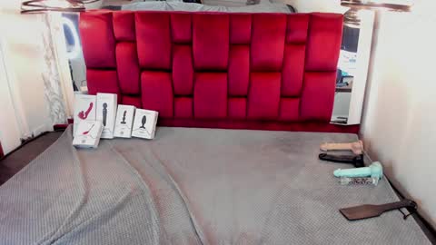 N A T A L I A online show from 22, 12, 2024