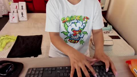 N A T A L I A online show from 30, 12, 2024