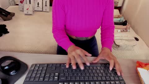 N A T A L I A online show from 10, 1, 2025