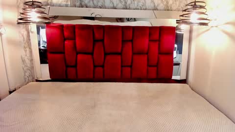 N A T A L I A online show from 31, 1, 2025